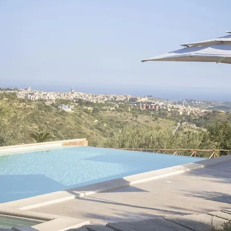 Tenuta Olive Alive Noto
